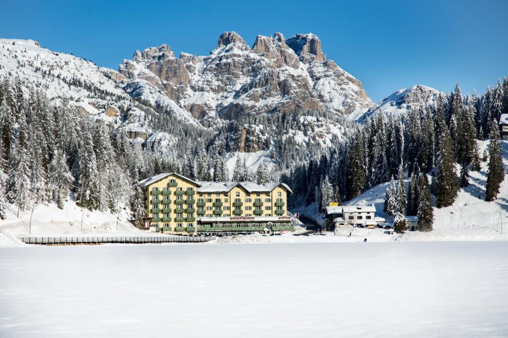 Grand Hotel Misurina 4*