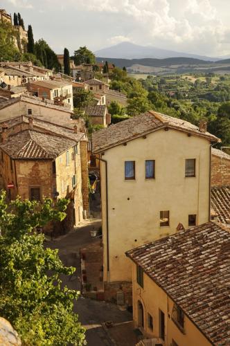 montepulciano-2340408 960 720