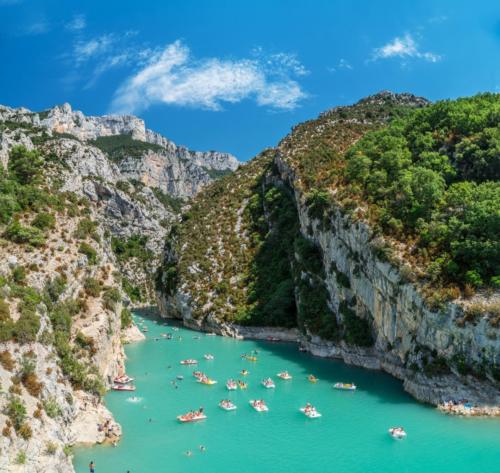 Travelling on canoes along the Verdon River. France. 2017.07.30.