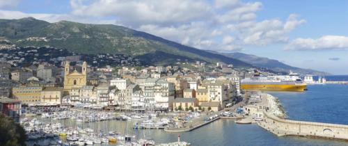 slider_bastia3_Deczky Katalin